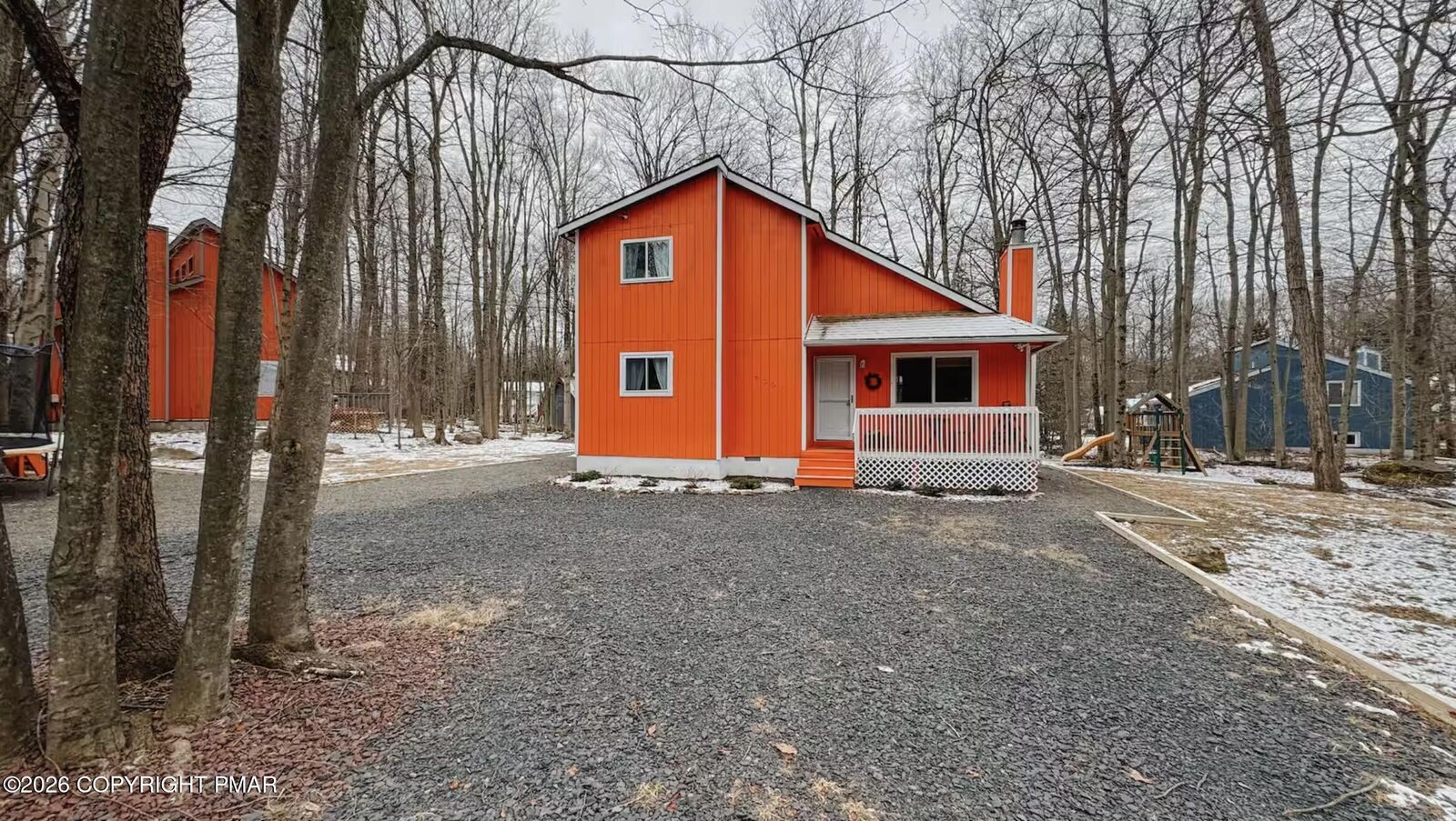 Property Photo:  1355 Winding Way  PA 18466 