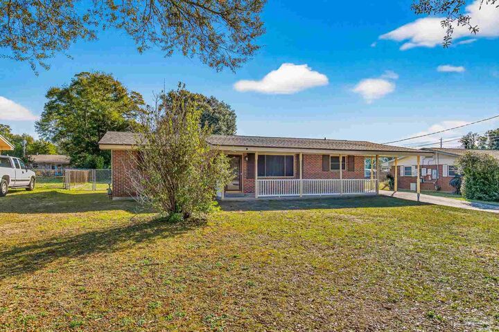 Property Photo:  7130 Melba St  FL 32504 