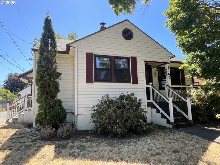 Property Photo:  1760 Norway St NE  OR 97301 