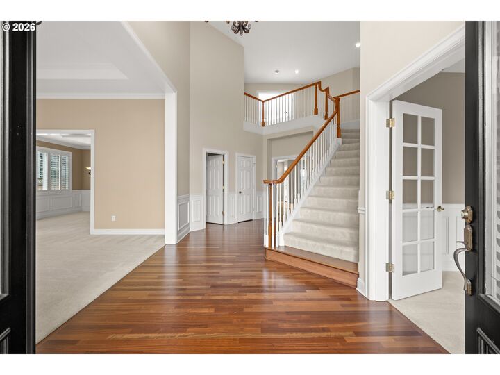 Property Photo:  2037 NW Woodrose Dr  OR 97229 