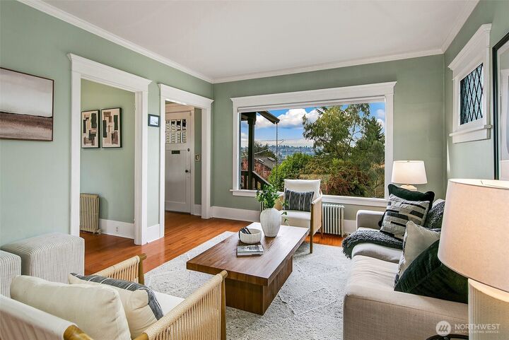 Property Photo:  4146  2nd Avenue NW  WA 98107 