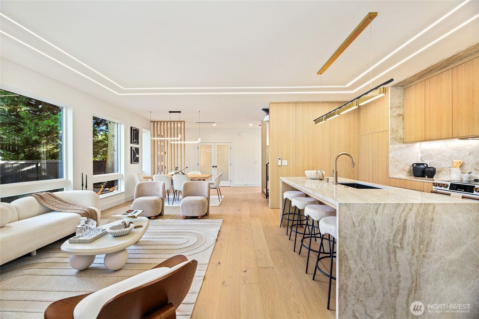 Property Photo: 7358 33rd Avenue NE WA 98115