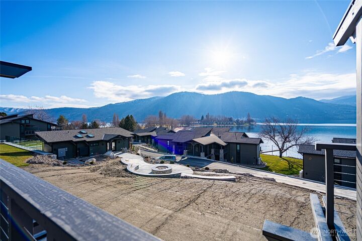 Property Photo:  1  Yacinde Court G3  WA 98831 