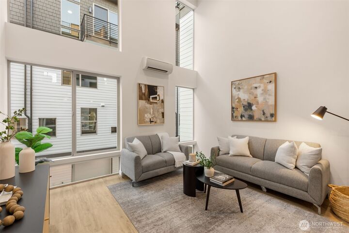 Property Photo: 4418 Midvale Avenue N WA 98103