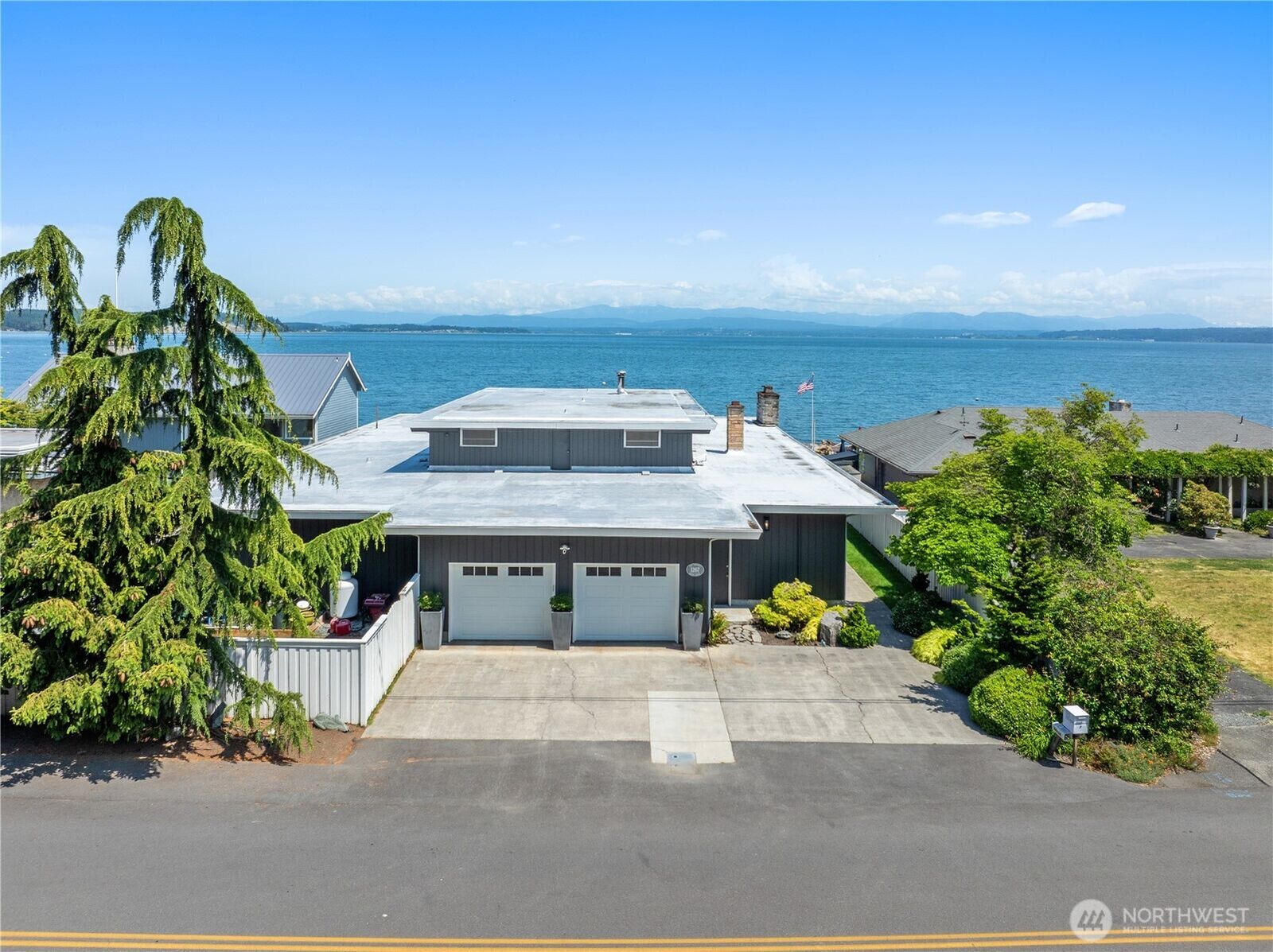 Property Photo:  1267  Beach Drive  WA 98282 