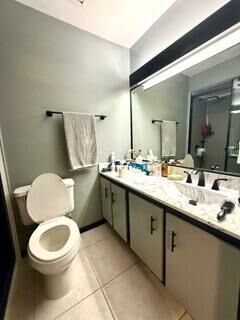 Property Photo:  423 SE Asbury Lane  FL 34983 