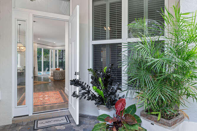 Property Photo:  2707 Players Court  FL 33414 