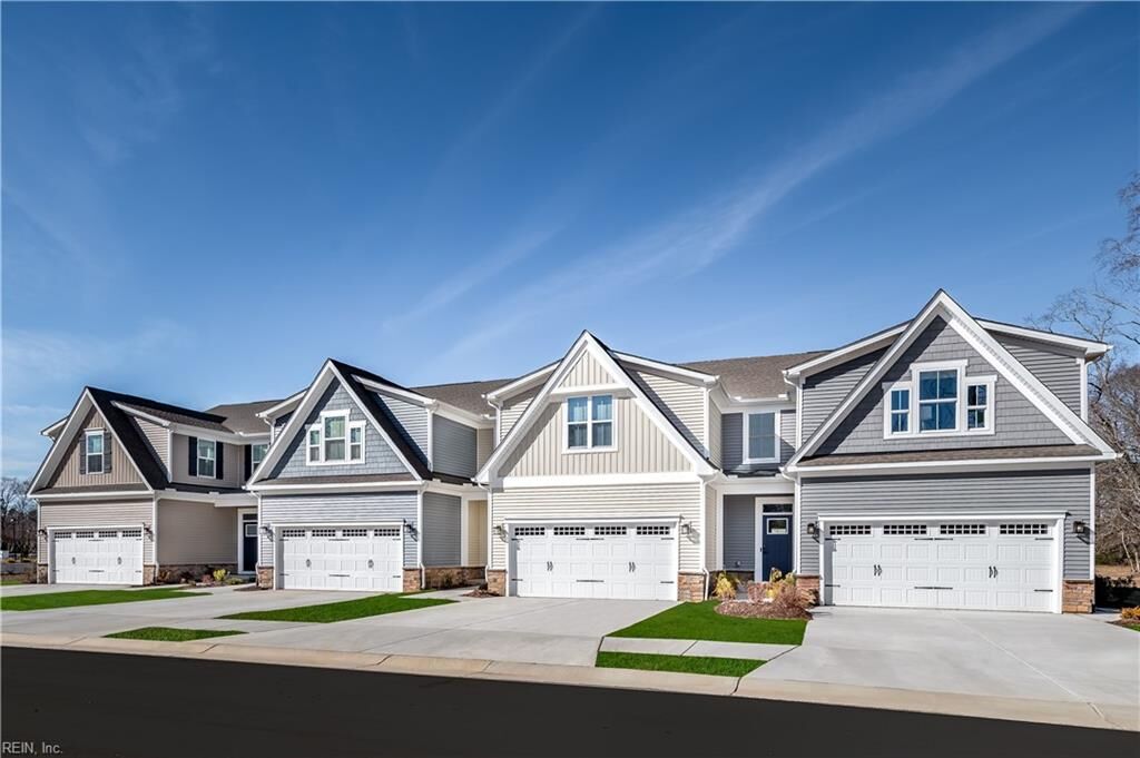 Property Photo: 1118 Breakwater Trl VA 23314