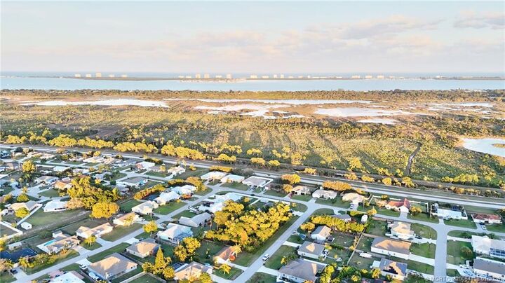 Property Photo:  3065 SE Sumner Lane  FL 34952 