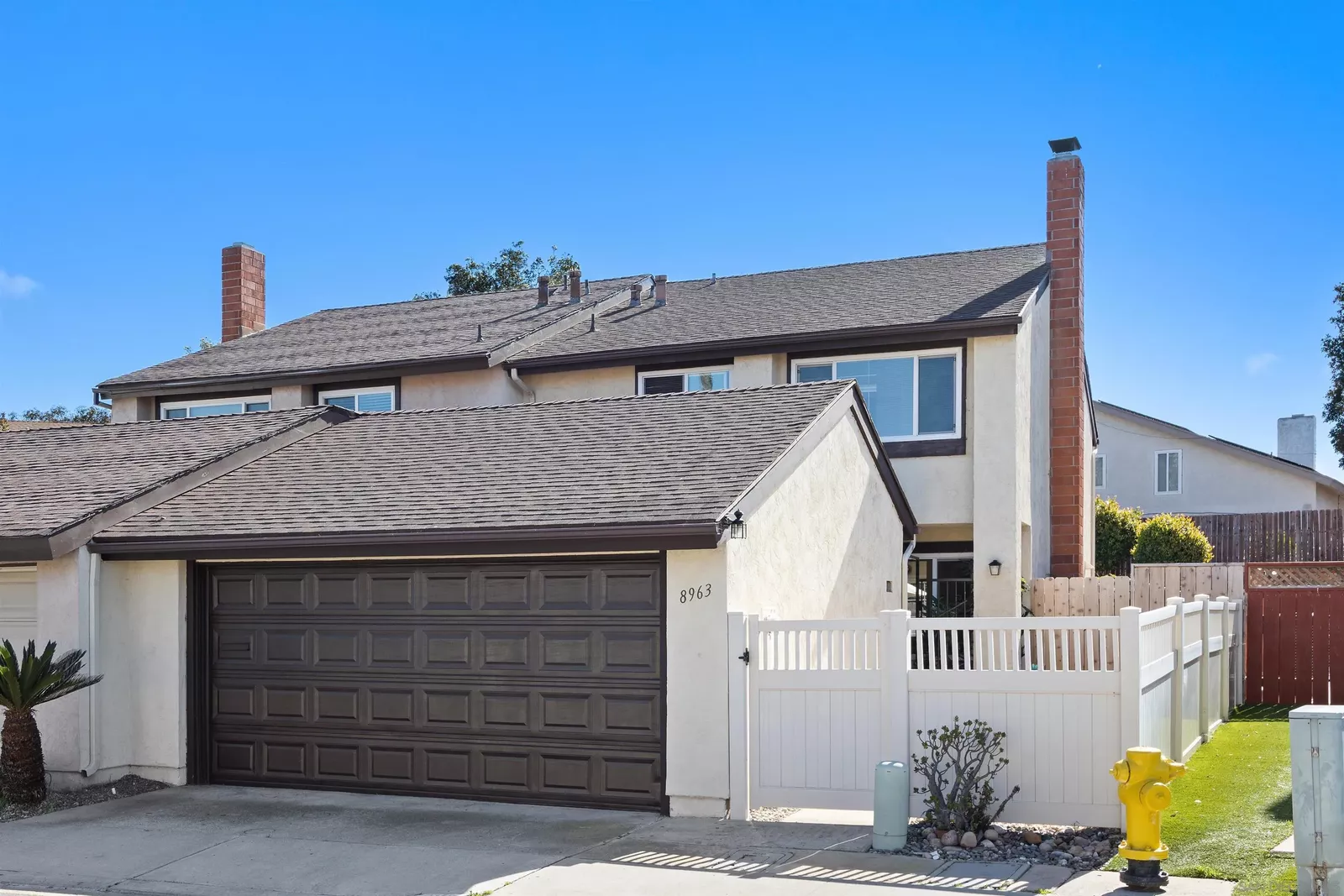 Property Photo: 8963 Capcano Rd CA 92126