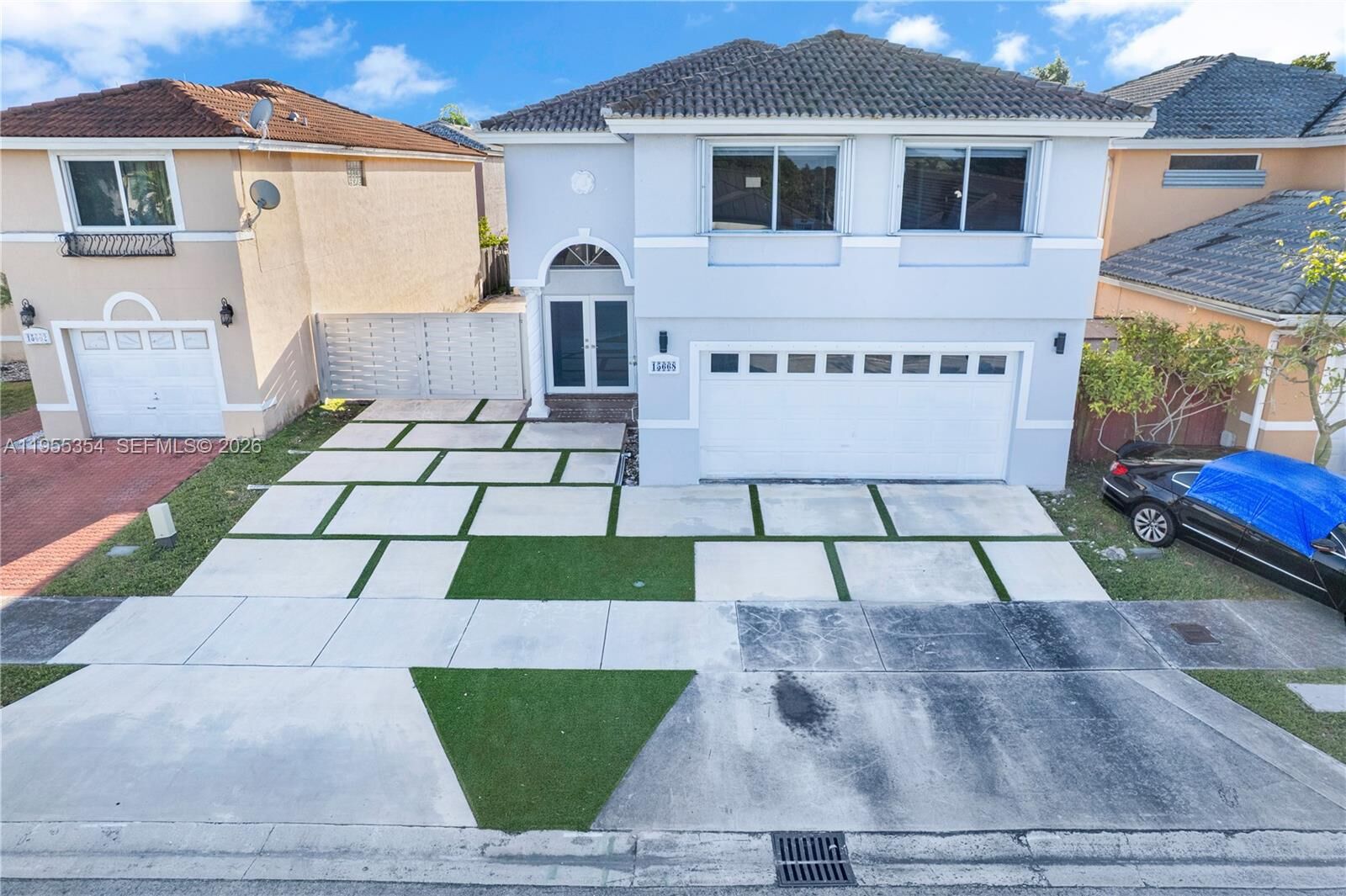 Property Photo:  15668 SW 91st Ln  FL 33196 