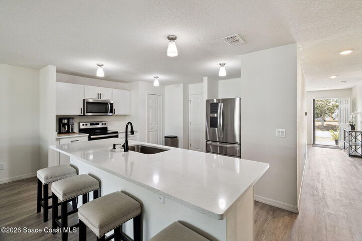 Property Photo: 1401 Denali Street SE FL 32909