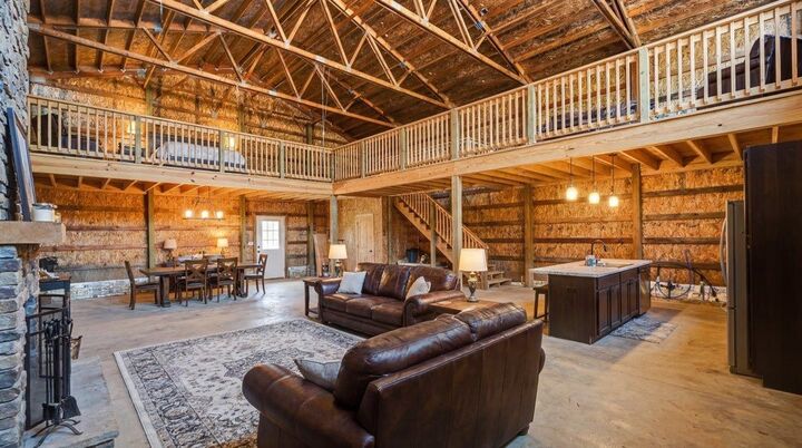 Property Photo: 4467 F Williamson Rd WA 99110