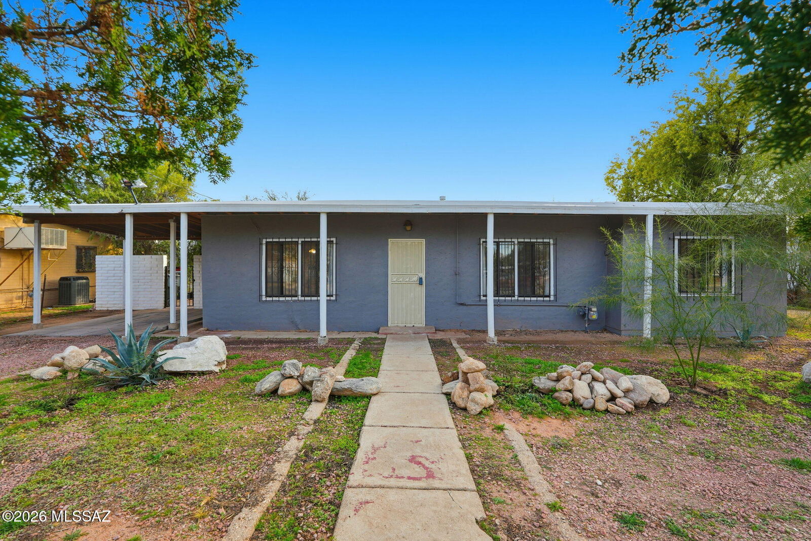 Property Photo: 4426 E Glenn Street AZ 85712