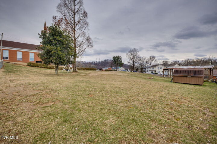 Property Photo:  1400 Plainview Street  TN 37664 