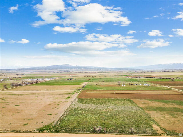 Property Photo:  7320 E 15400 N  UT 84662 