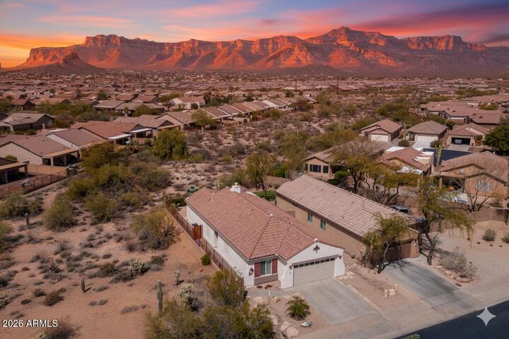 Property Photo:  10134 E Meandering Trail Lane  AZ 85118 