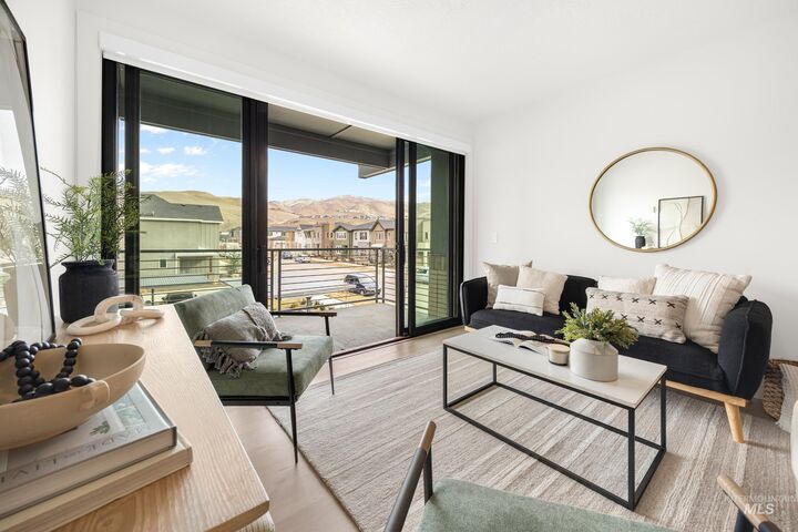 Property Photo:  4340 E Haystack St 206  ID 83716 