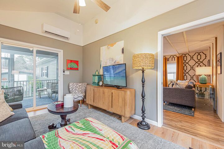 Property Photo: 28 Wagon Wheel Lane DE 19971