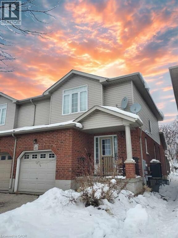 Photo de la propriété:  410 Tealby Crescent B  ON N2J 4Y8 