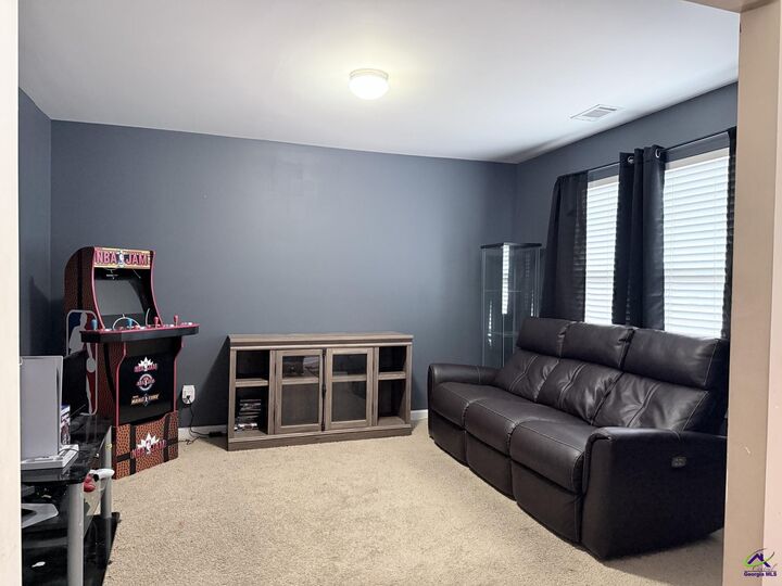 Property Photo:  104 Arbor Creek  GA 31093 