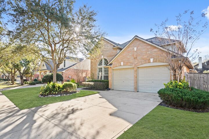 Property Photo:  5819 Brook Bend Drive  TX 77479 