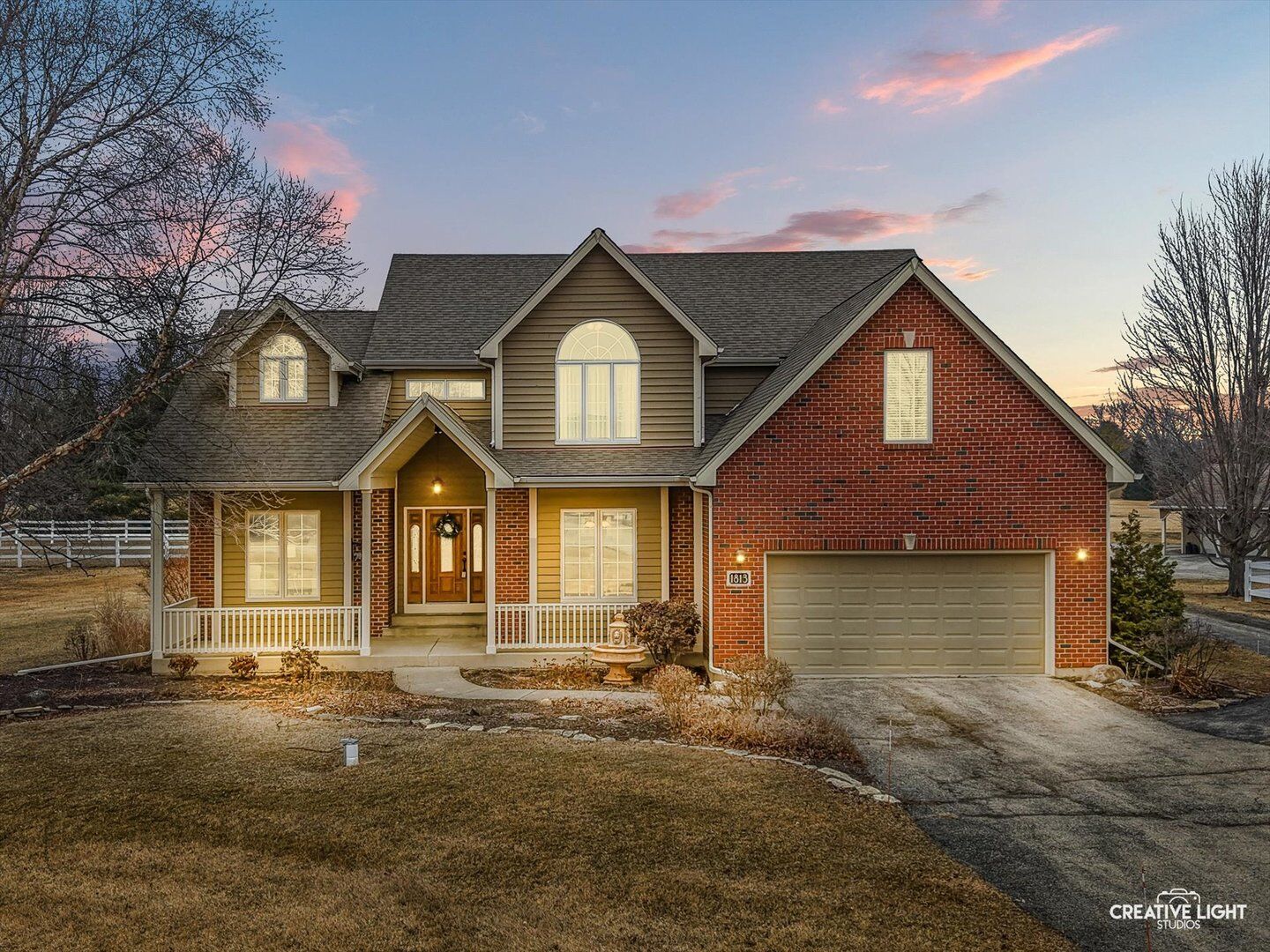 Property Photo:  1813 Winchester Court  IL 60543 