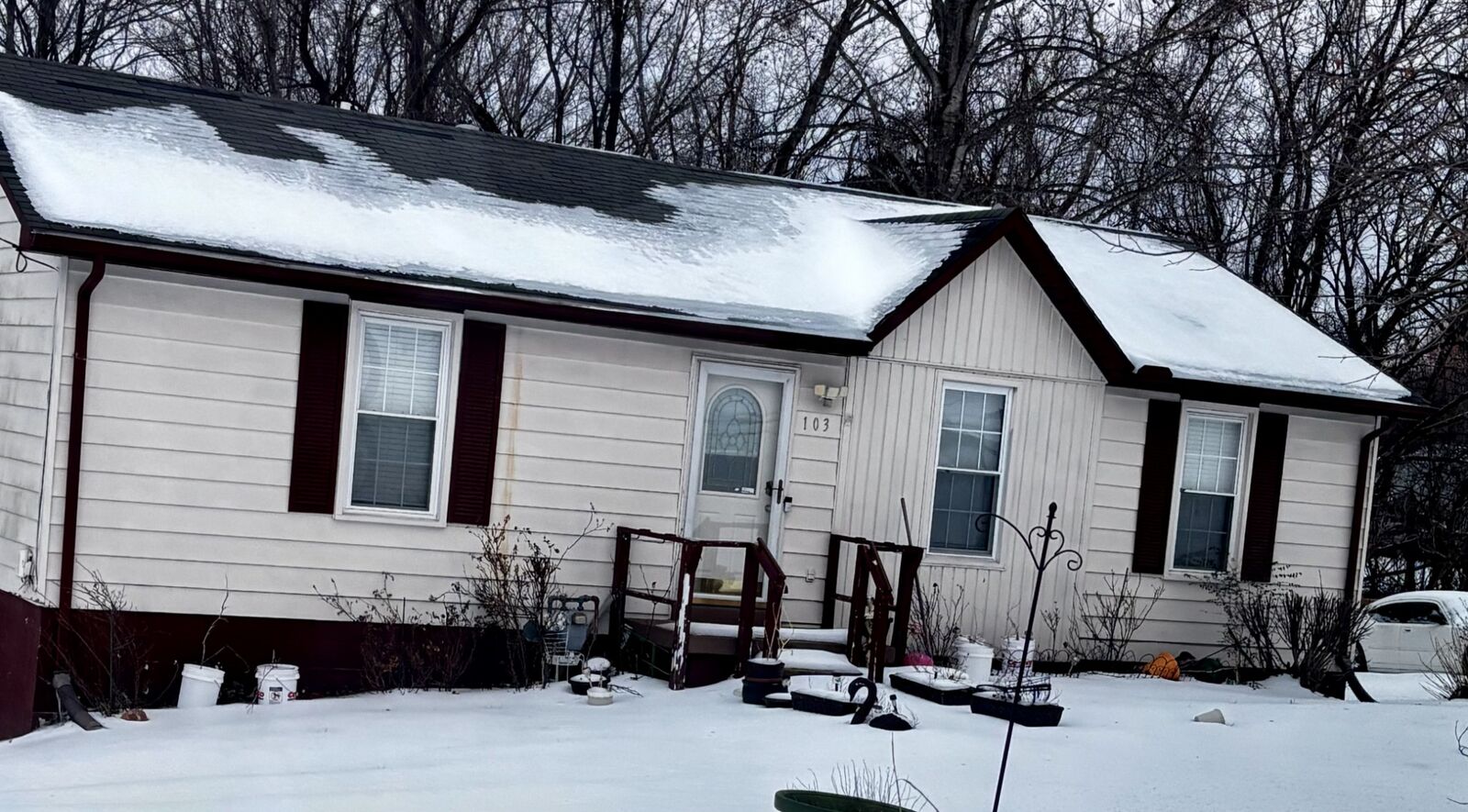 Property Photo:  103 Batey Cir  TN 37055 