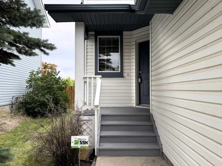 Property Photo: 73 Rocky Ridge Heath NW AB T3G 4Z7