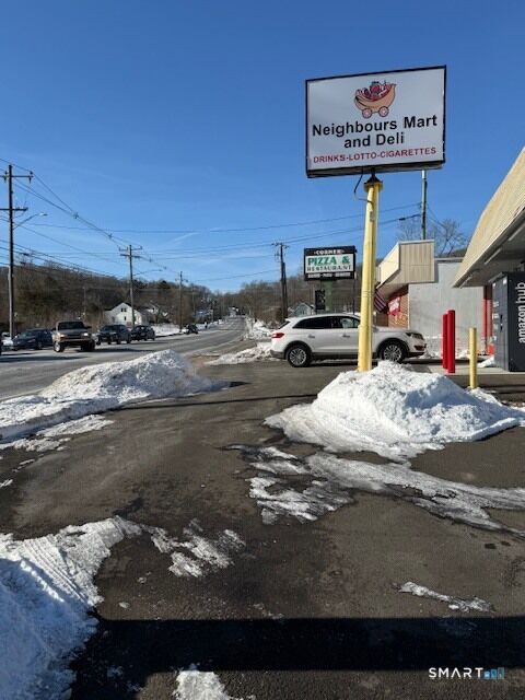 Property Photo:  485 Farmington Avenue  CT 06010 