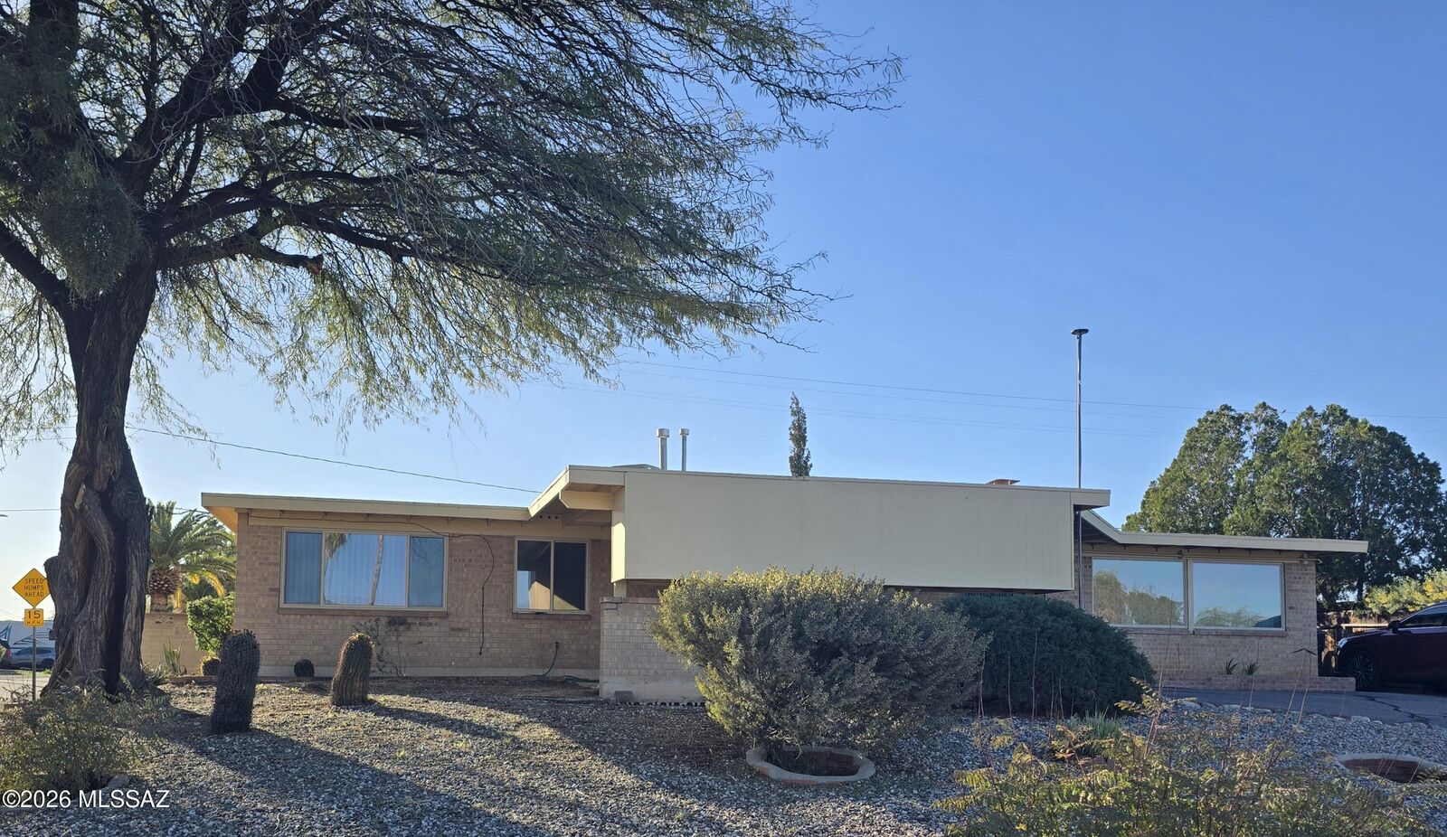 Property Photo:  8556 E Kenyon Drive  AZ 85710 