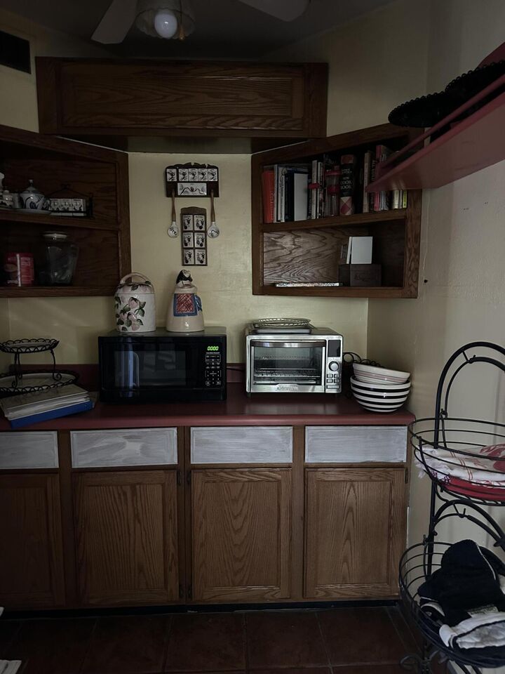 Property Photo:  1516 Jepsen Avenue  CA 93212 