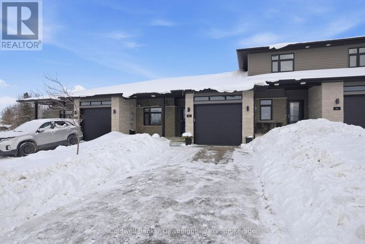 Property Photo:  84 Rowe Avenue  ON N0M 1S1 