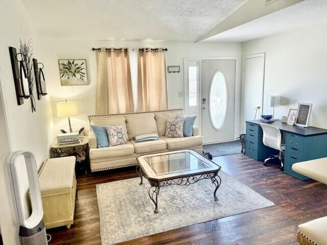 Property Photo:  111 Hillside Drive  KY 40324 