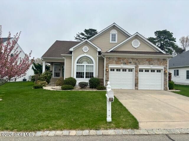 Property Photo:  21 Rumson Court  NJ 08758 