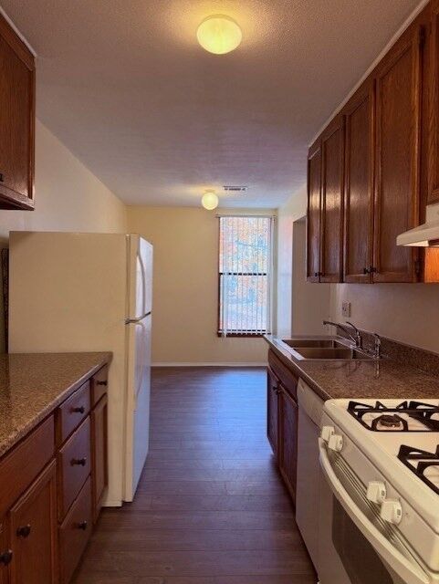 Property Photo:  34 Shrewsbury Green I  MA 01545 