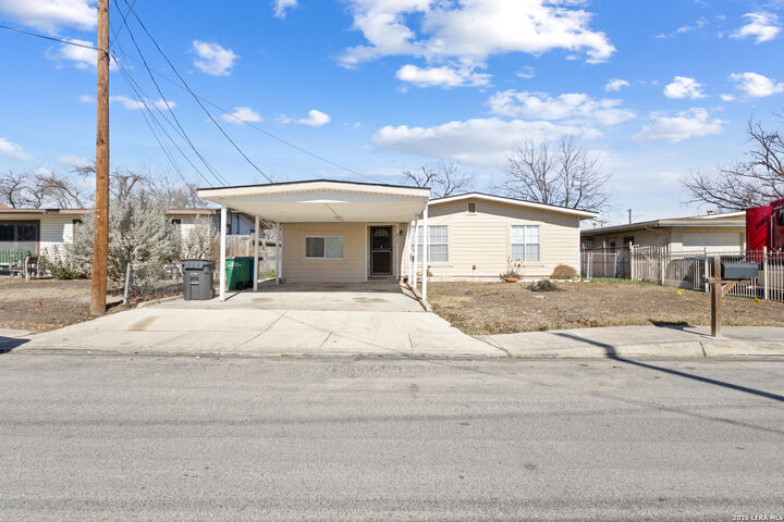 Property Photo:  615 Overhill Drive  TX 78228 