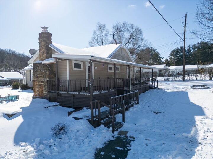 Property Photo:  1195 Jasper Road  OH 45661 