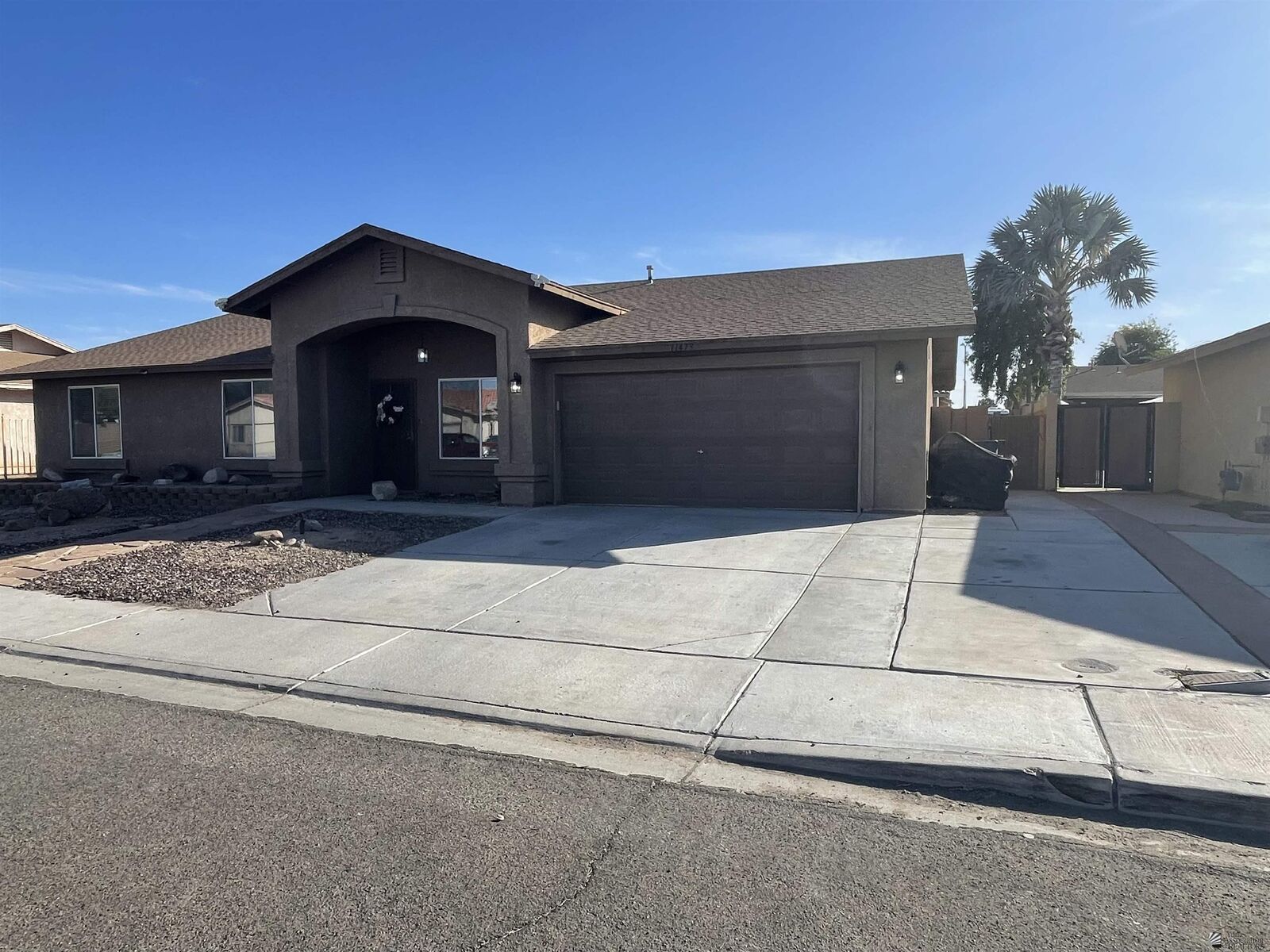 Property Photo: 11473 E 27 St AZ 85367
