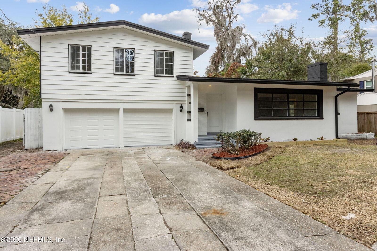 Property Photo:  1519 Cornell Road  FL 32207 