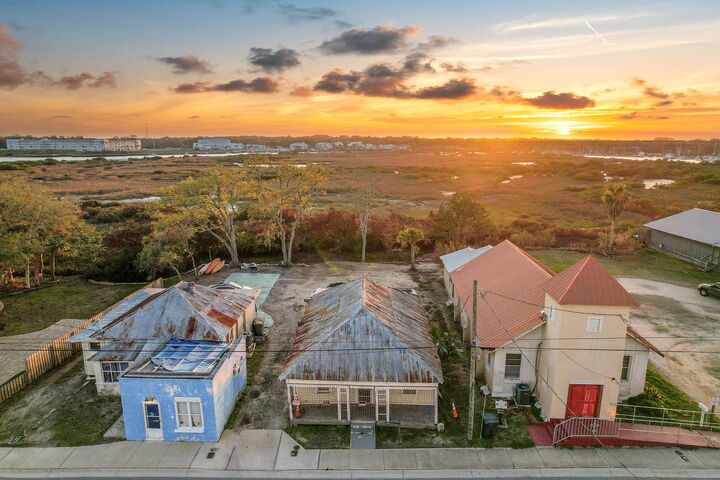 Property Photo:  224 Riberia Street  FL 32084 