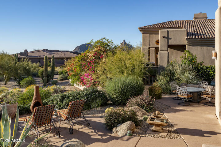 Property Photo: 24350 N Whispering Ridge Way 10 AZ 85255