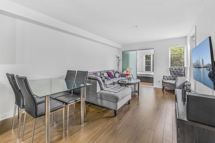 Property Photo: 13740 75A Avenue 202 BC V3W 0E8