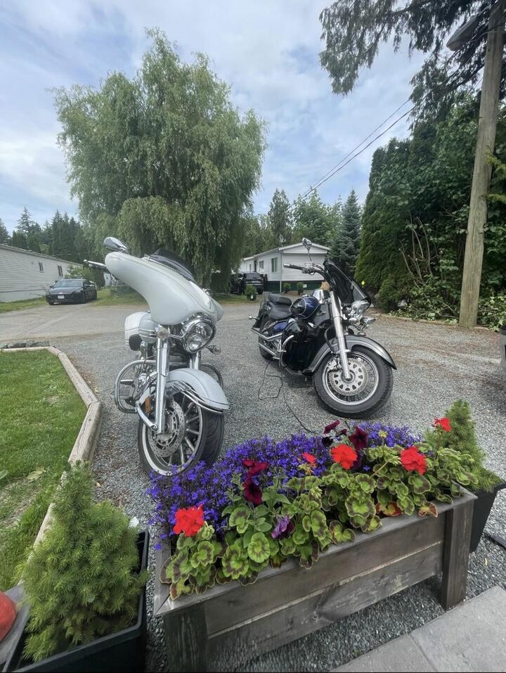 Property Photo: 3942 Columbia Valley Road 18 BC V2R 5B1