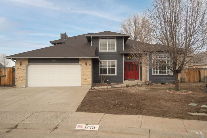 Property Photo:  1715 Queens Ct  ID 83647 