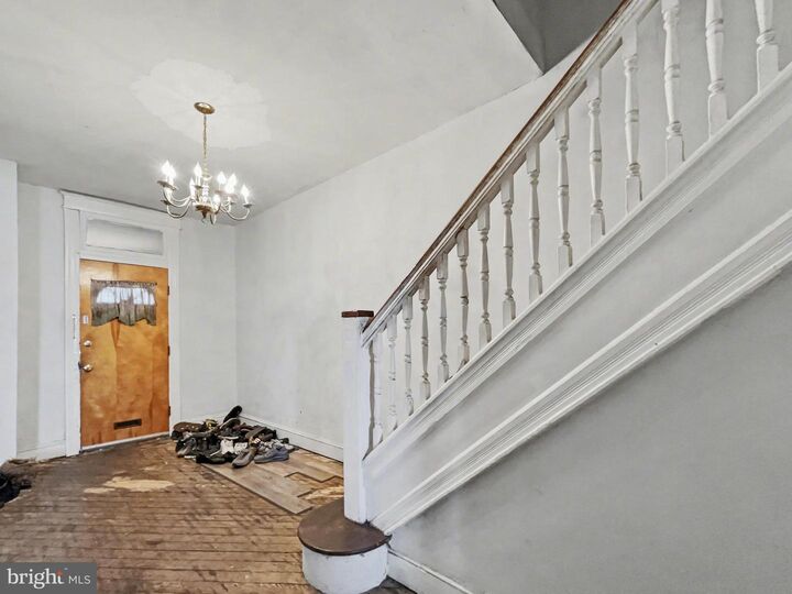 Property Photo:  621 N Edgewood Street  MD 21229 