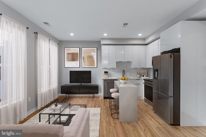 Property Photo:  1358 Florida Avenue NE 106  DC 20002 