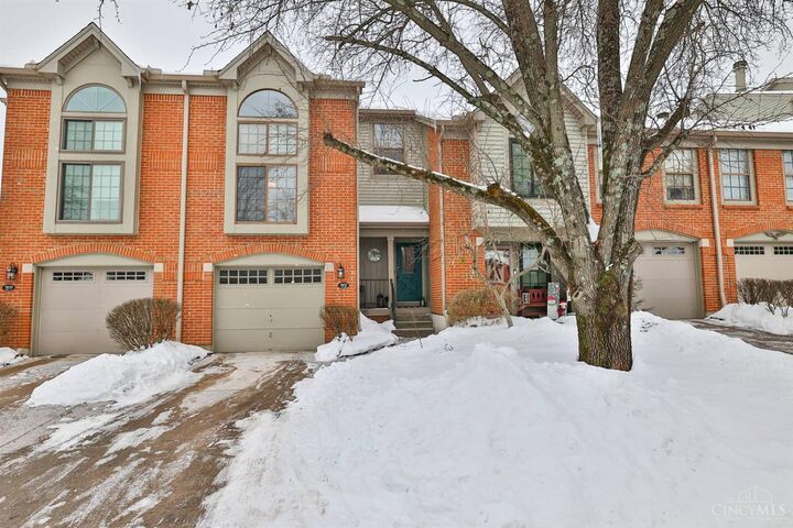 Property Photo:  7872 Hackney Circle  OH 45039 