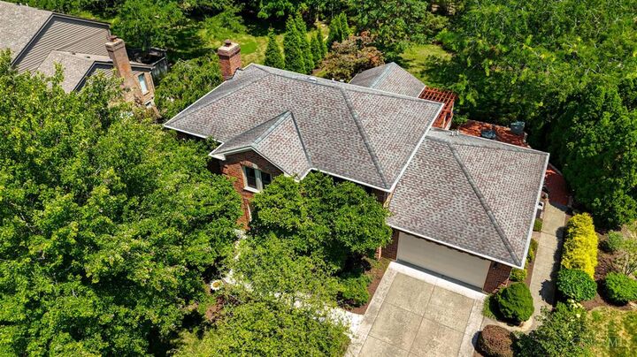 Property Photo:  9424 Kemper Grove Lane  OH 45140 