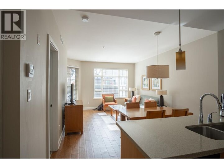 Property Photo: 15 Park Place 117 BC V0H 1V0